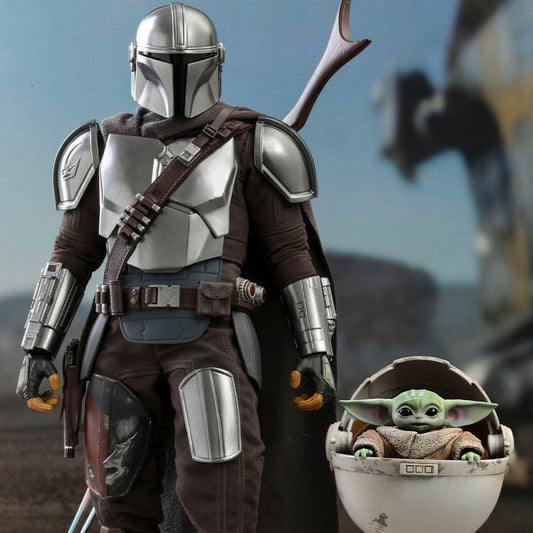 The Mandalorian and The Child (Deluxe)