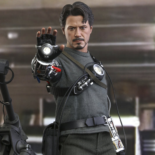 Tony Stark (Mech Test Deluxe Version)