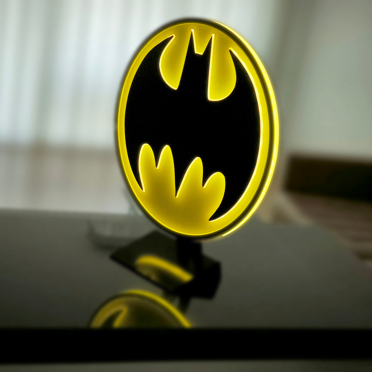 Vintage Batman LED Logo Light (Circular)