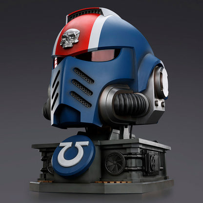 Ultramarines Lieutenant Titus MKX Helmet & Display Stand