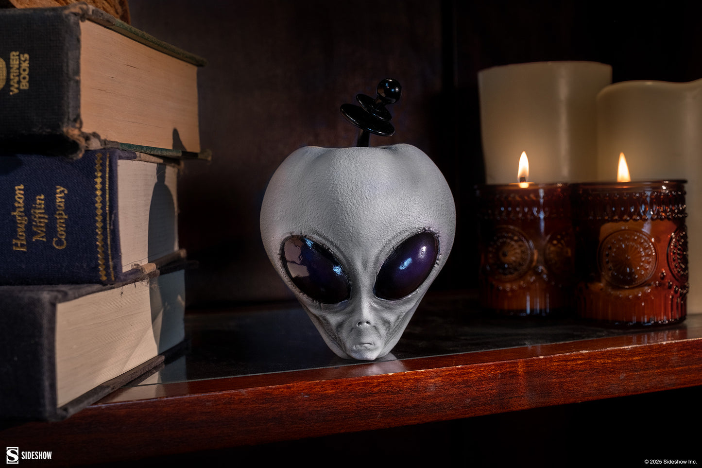 Alien Apple
